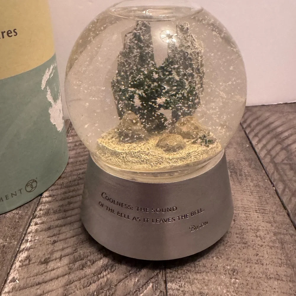 Department 56 Serenity Sphere by Liz Ross 2002 Rock Garden‎ Play Sounds Of Bells